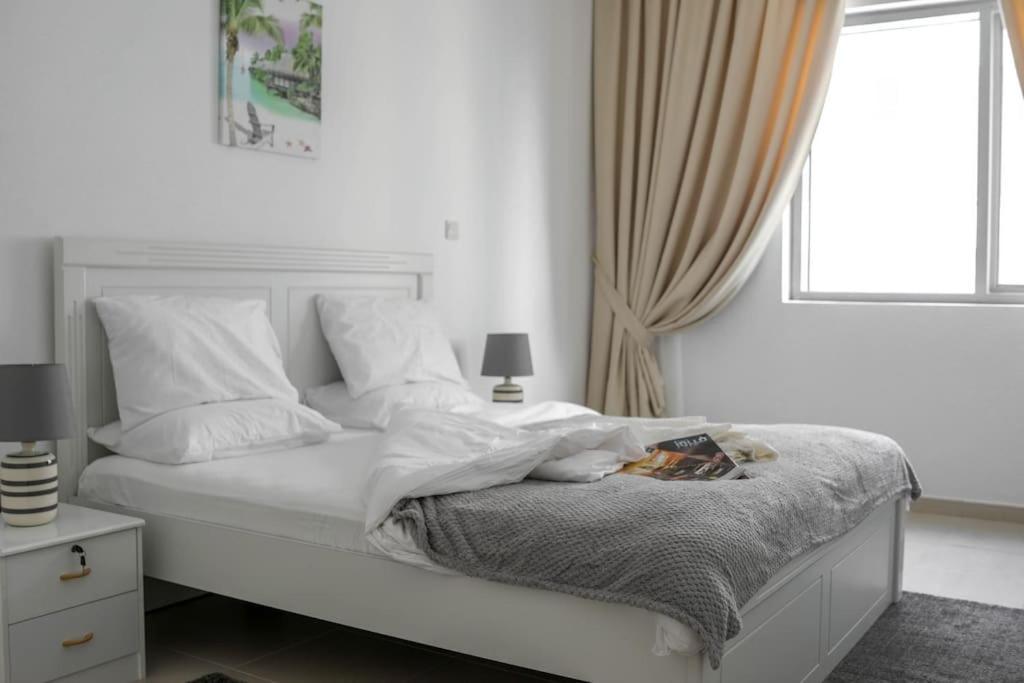 Best 2 Bedroom Apartment Beach Front Abu Dabi Exterior foto